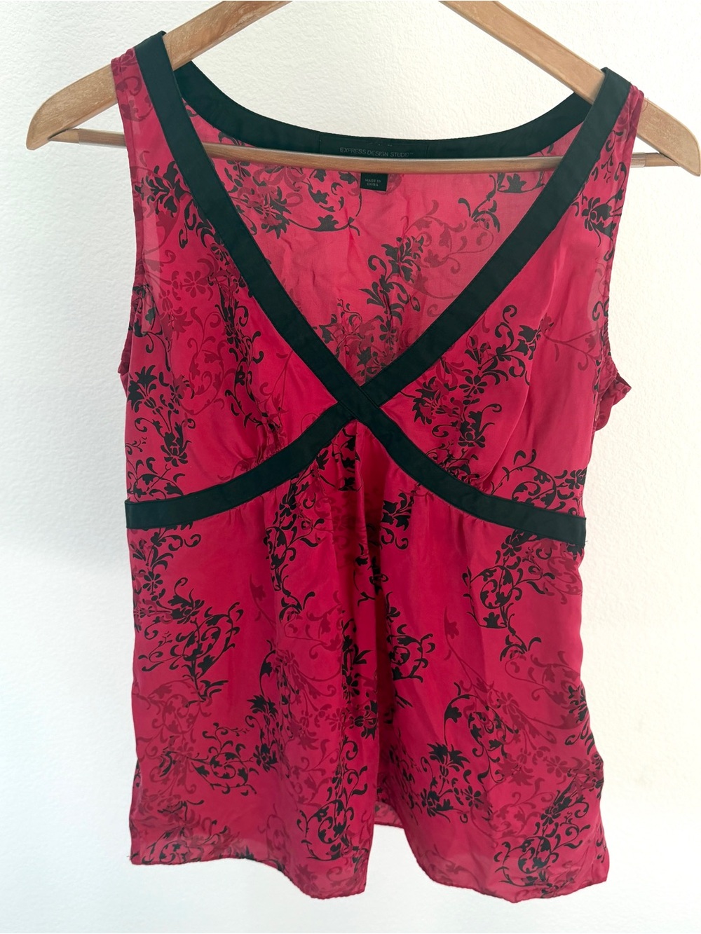 Express 100% Silk Red Floral Sleeveless V-Neck Tank with Black Trim